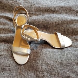NWOT Talbots Heels